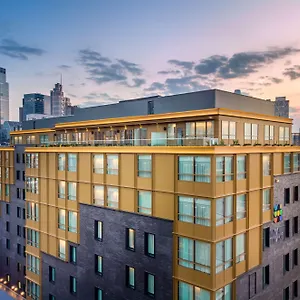 Hyatt Place East فندق لندن