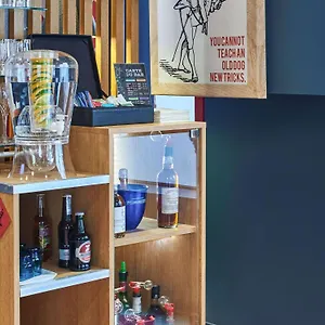 *** Hotel Ibis Styles Alesia Montparnasse França