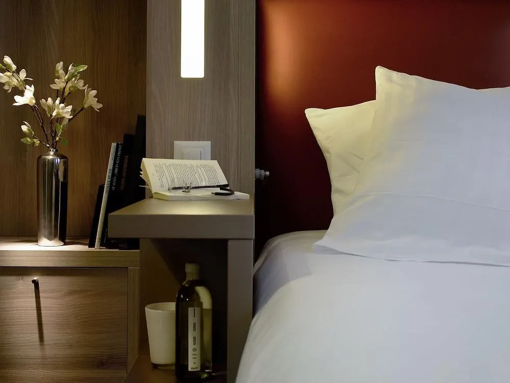 Aparthotel Adagio Basel City 3*,